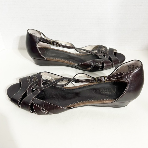 Clarks Artisan Collection Leather Strappy T-Strap Open Toe Sandals Back Heel 🟤 - Picture 3 of 13